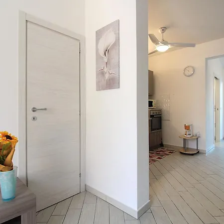 Elena, Ac, Wifi, * Lido degli Scacchi