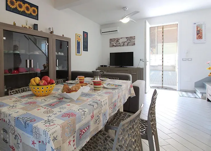 Elena, Ac, Wifi, * Lido degli Scacchi